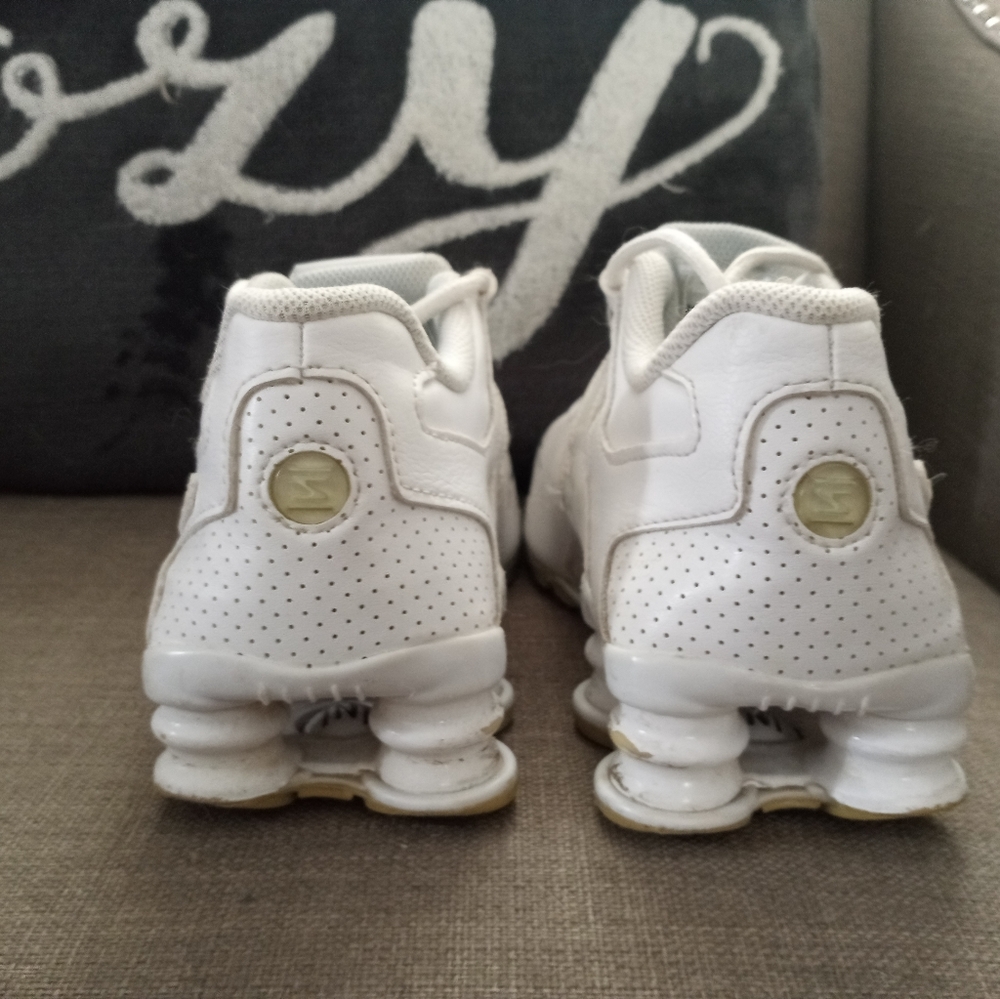 Nike Shox - Picture 4 of 4
